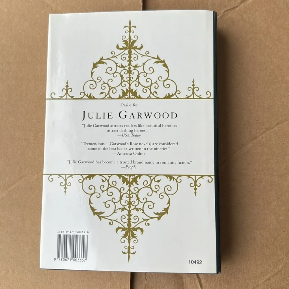 📚Ransom by Julie Garwood. Hard back